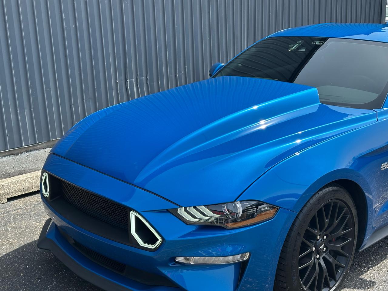 Ford Mustang  2021