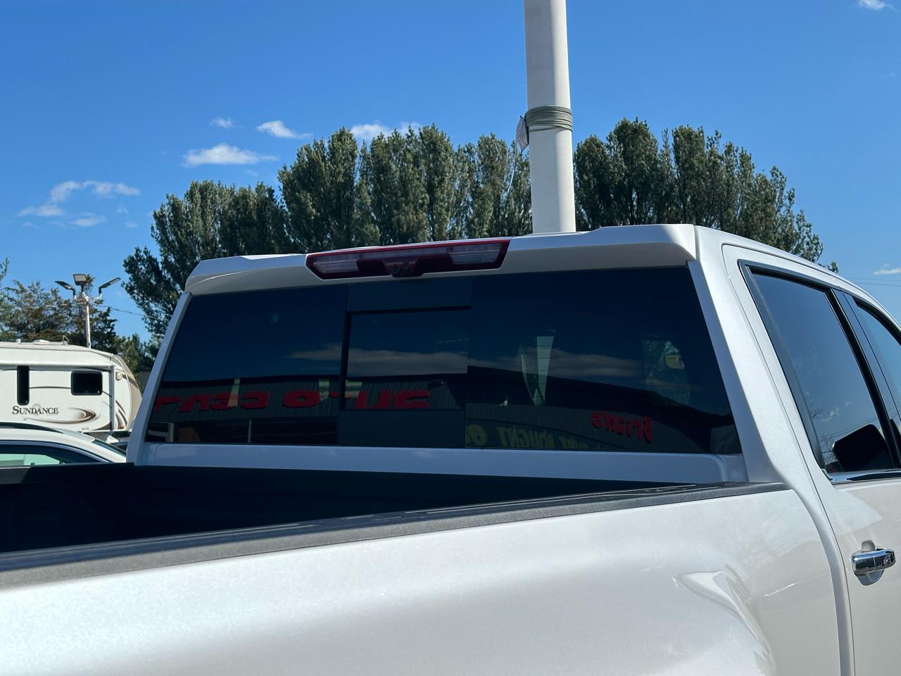 Chevrolet Silverado 3500HD 4WD Crew Cab 172" High Country 2024