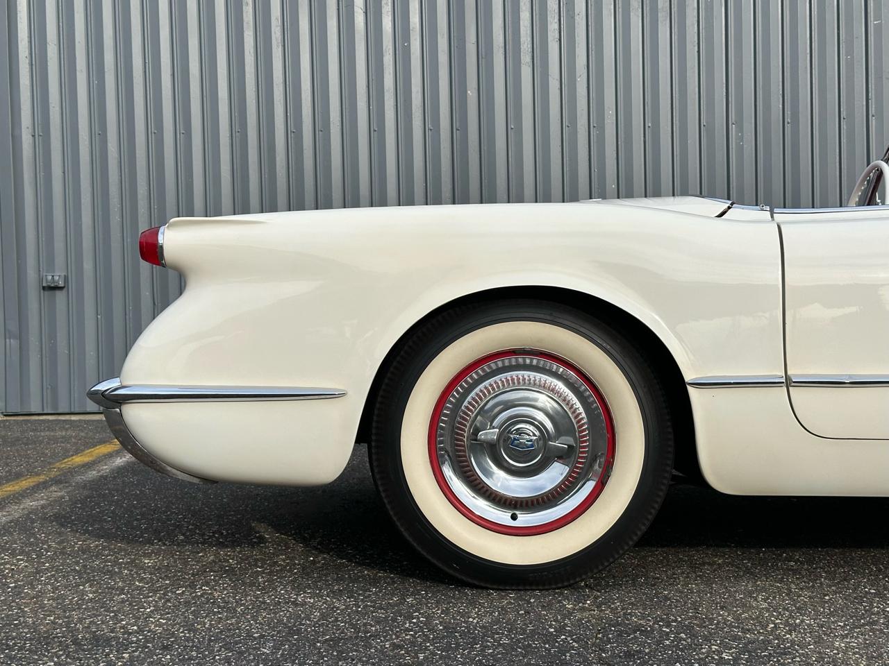 Chevrolet Corvette Convertible 1954