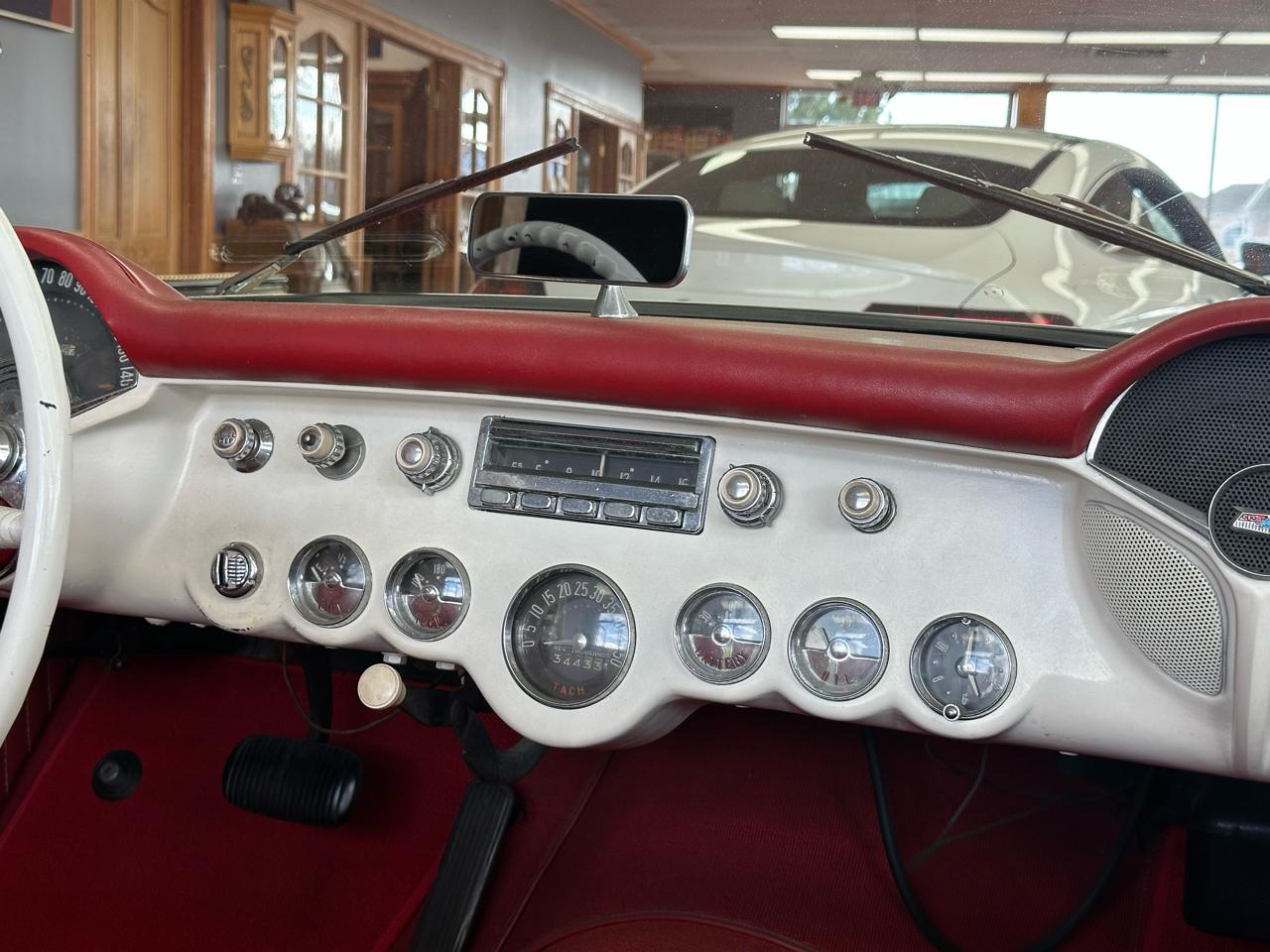 Chevrolet Corvette Convertible 1954