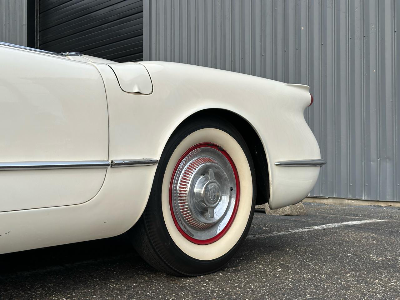 Chevrolet Corvette Convertible 1954