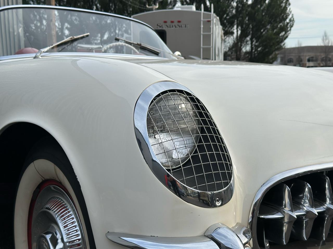 Chevrolet Corvette Convertible 1954