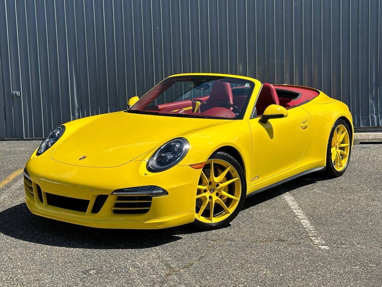 Porsche 911 2dr Cabriolet Carrera 4 GTS 2016