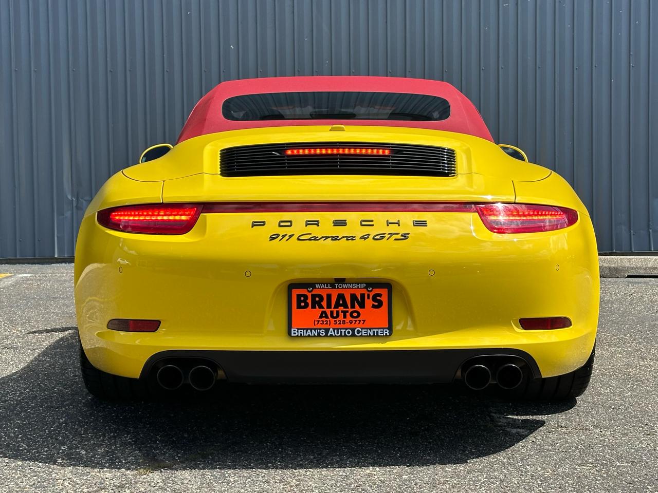 Porsche 911 2dr Cabriolet Carrera 4 GTS 2016