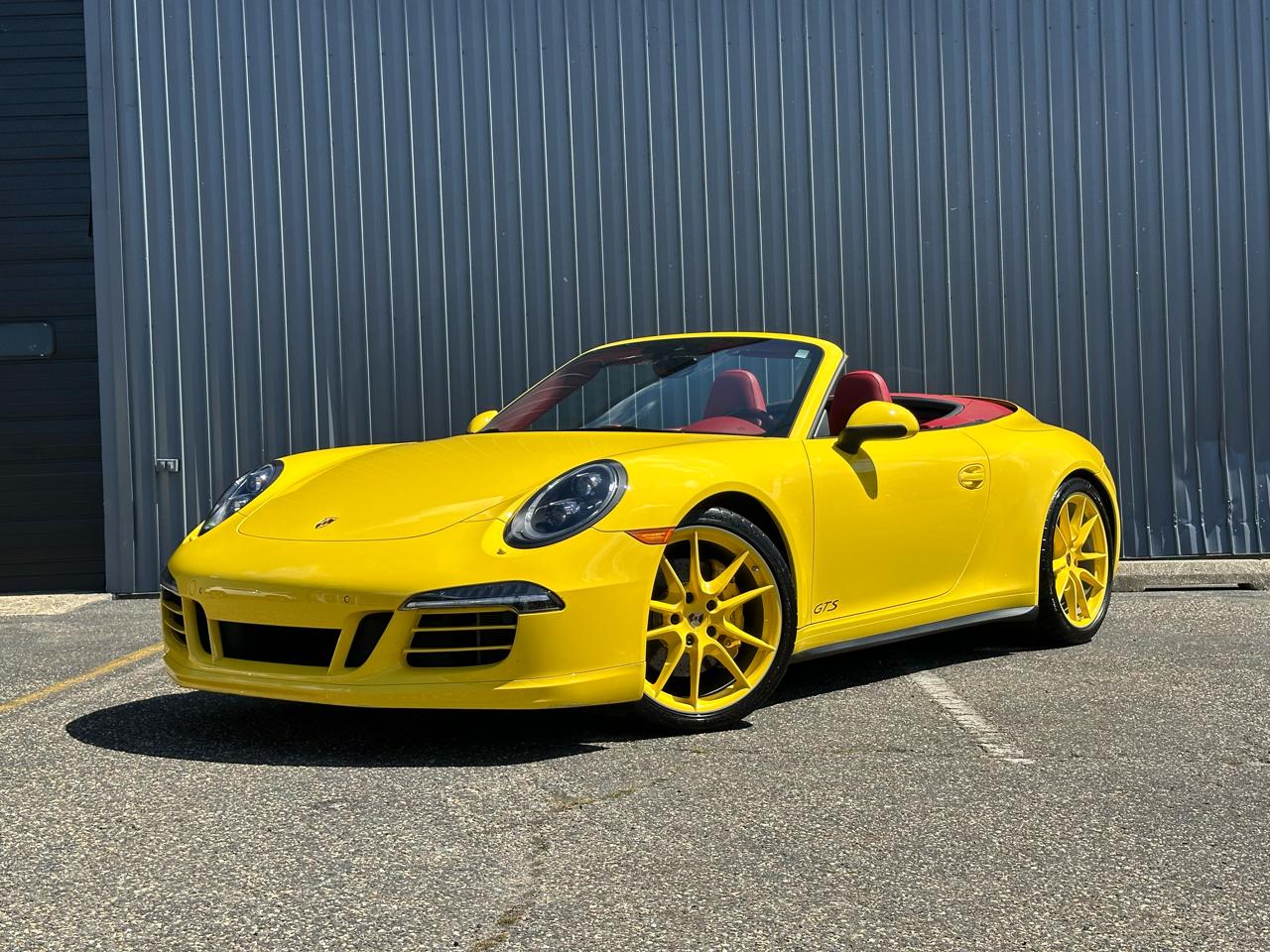 Porsche 911 2dr Cabriolet Carrera 4 GTS 2016