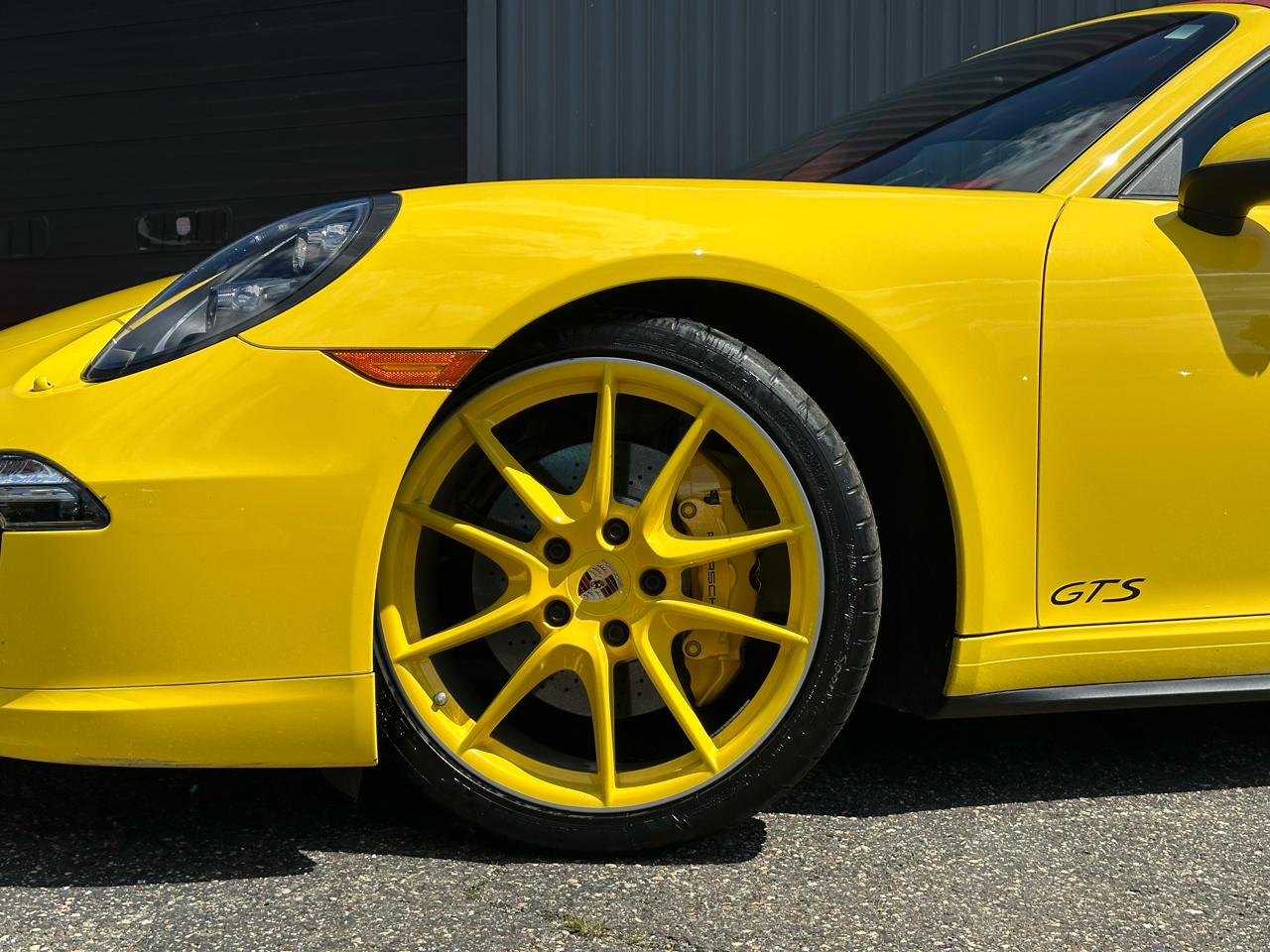 Porsche 911 2dr Cabriolet Carrera 4 GTS 2016