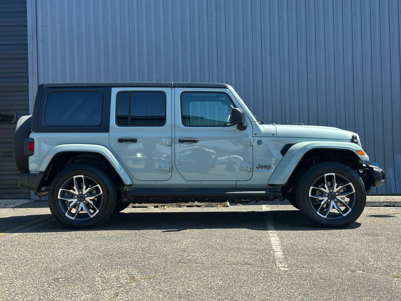 Jeep Wrangler 4xe Sport S 4x4 2024