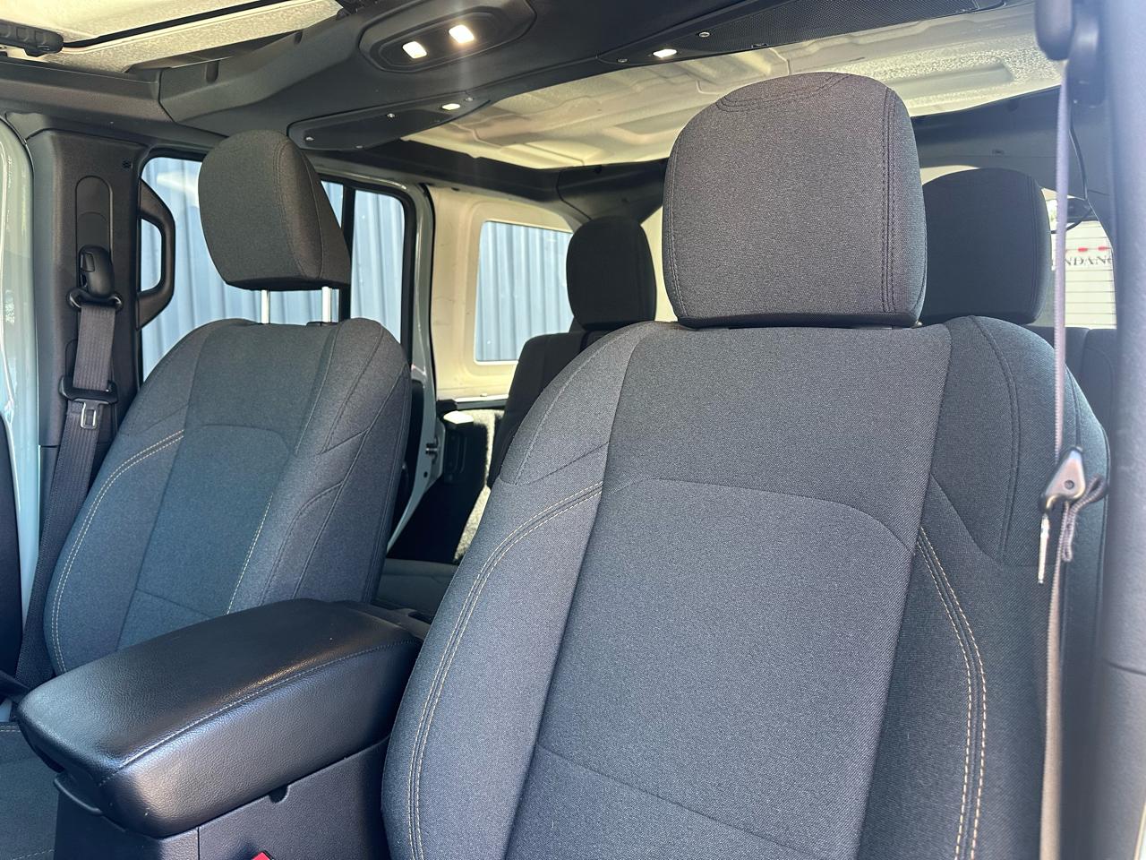 Jeep Wrangler 4xe Sport S 4x4 2024