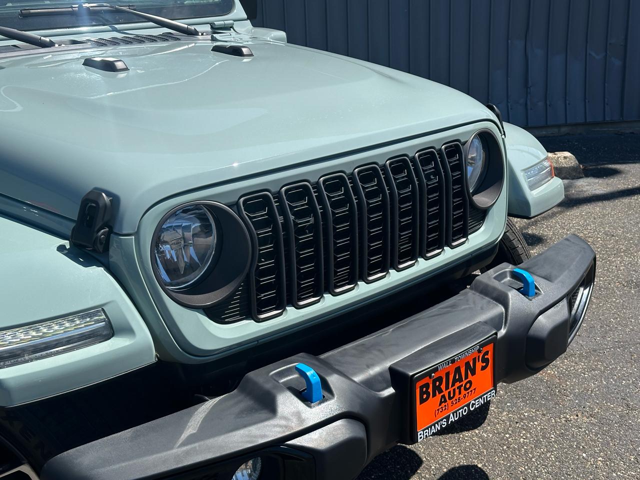 Jeep Wrangler 4xe Sport S 4x4 2024