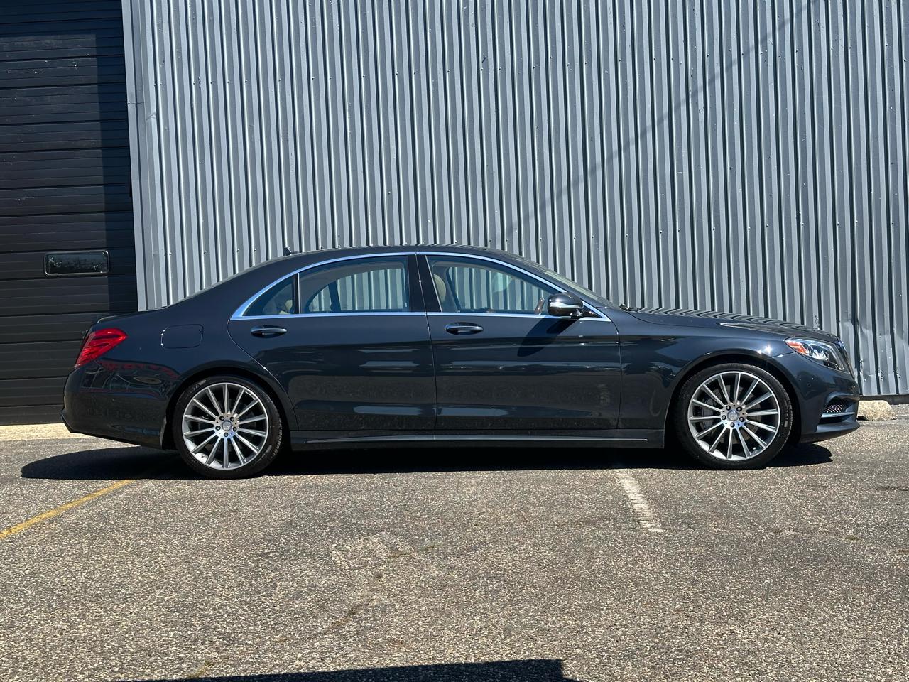Mercedes-Benz S-Class 4dr Sdn S 550 4MATIC 2015