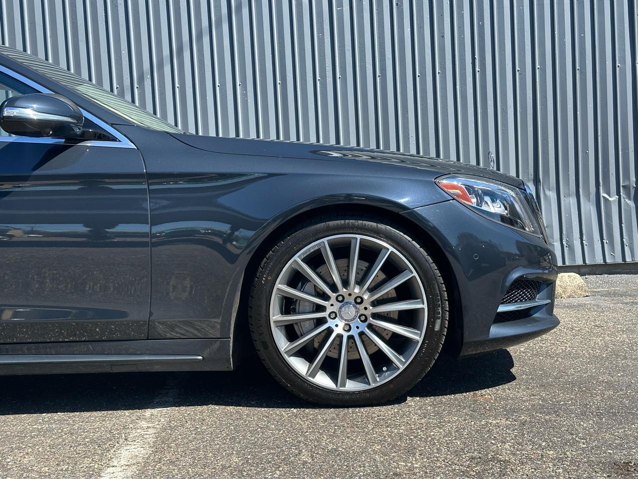 Mercedes-Benz S-Class 4dr Sdn S 550 4MATIC 2015