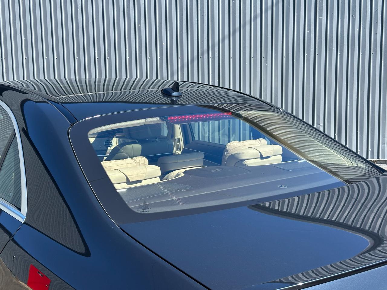 Mercedes-Benz S-Class 4dr Sdn S 550 4MATIC 2015