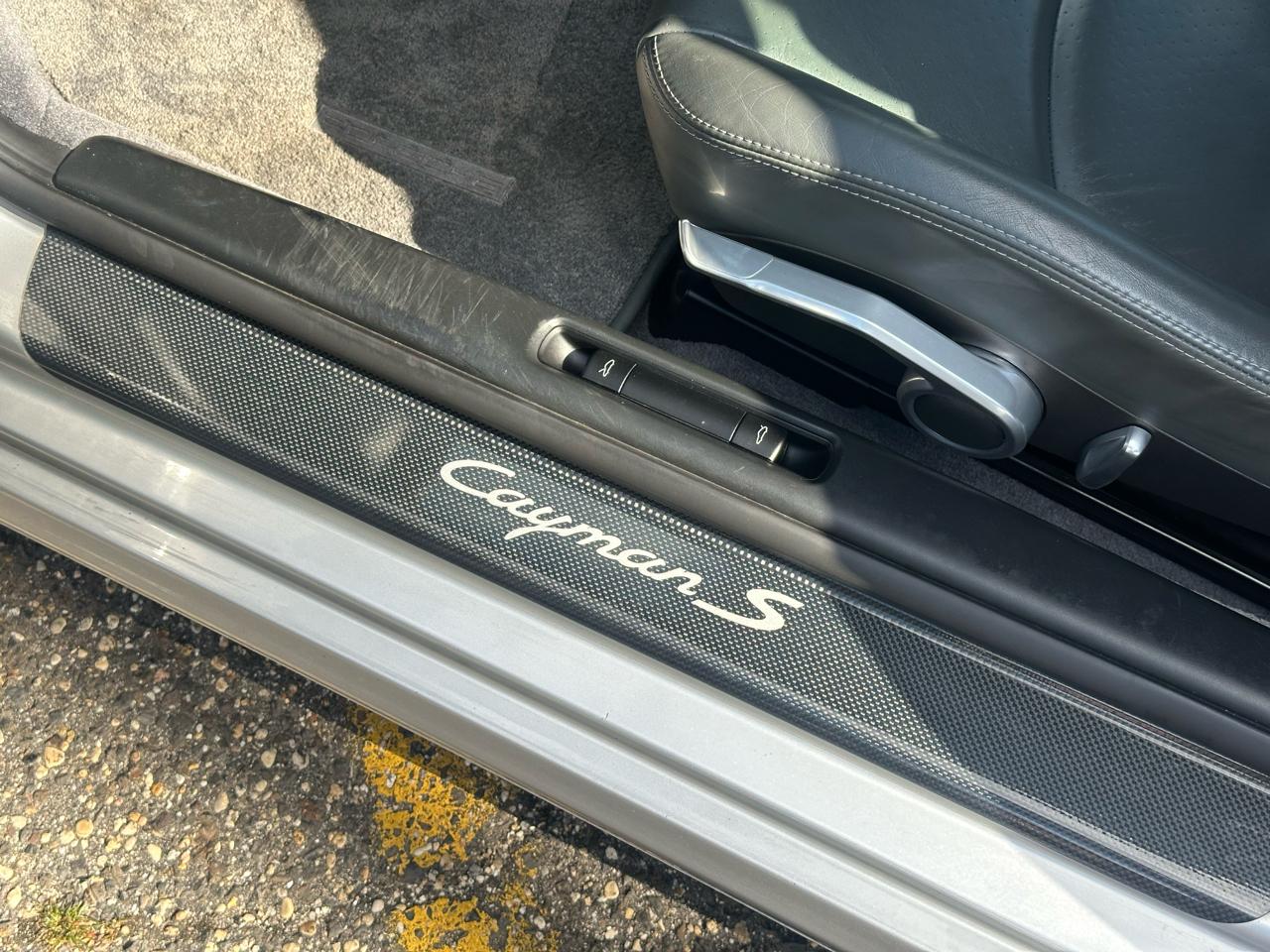 Porsche Cayman 2dr Cpe S 2006