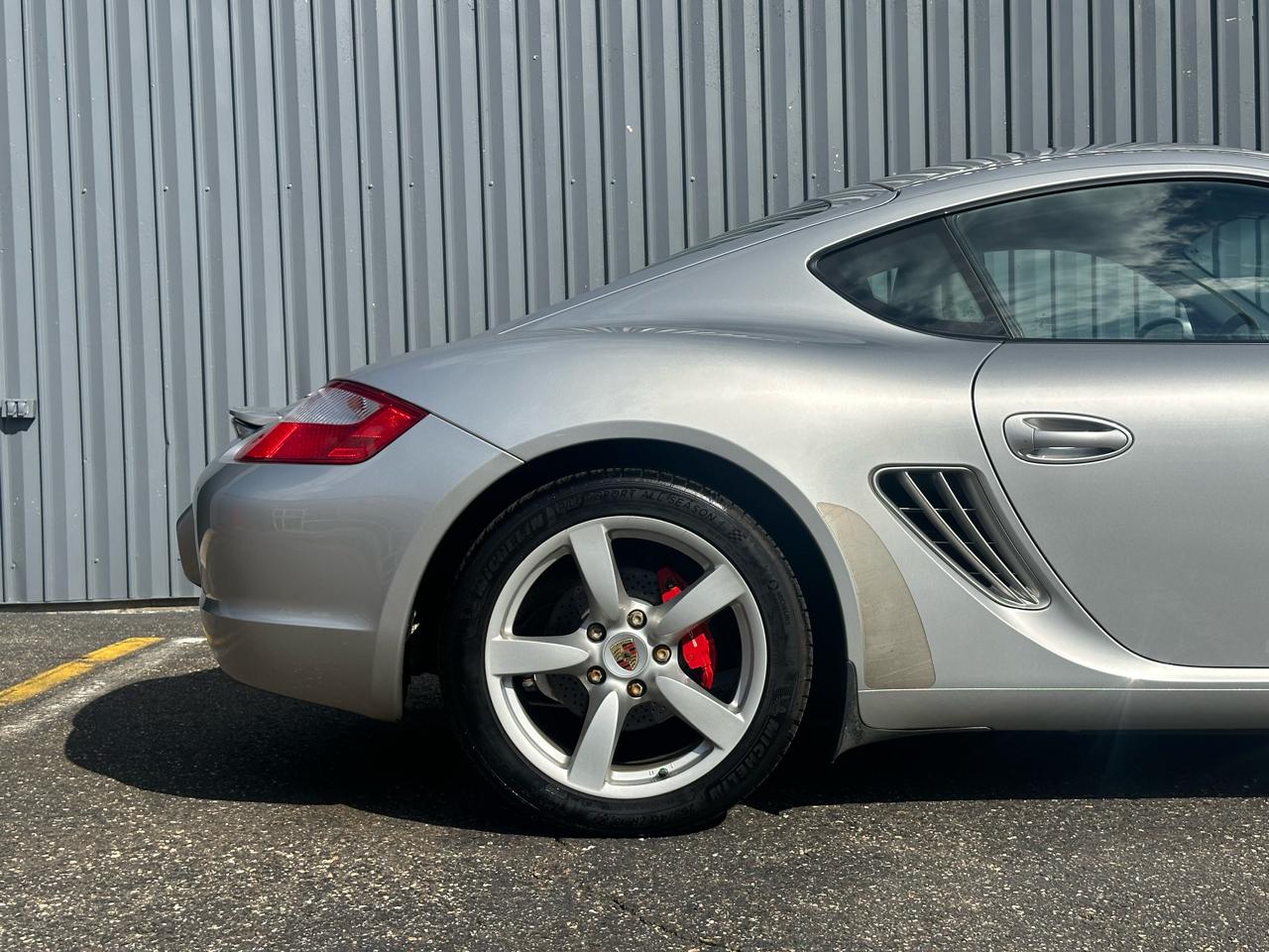 Porsche Cayman 2dr Cpe S 2006