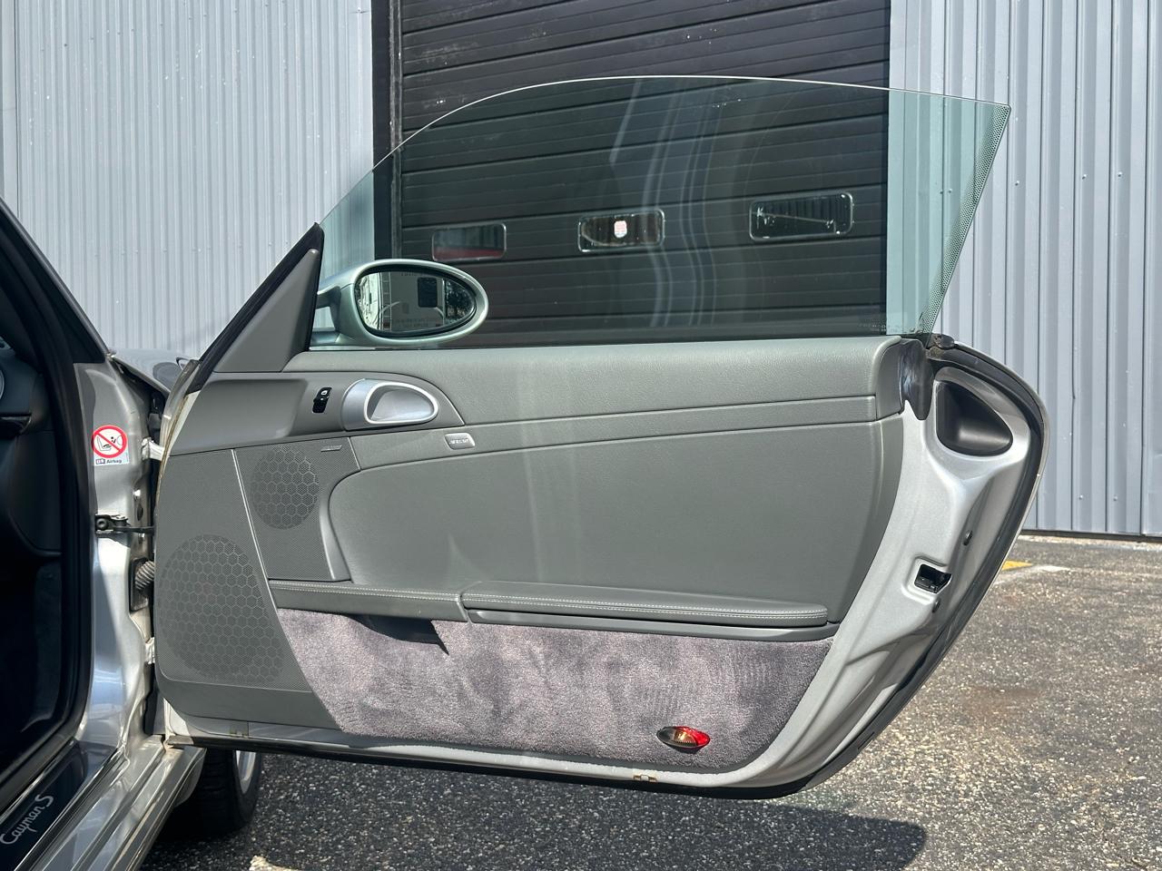 Porsche Cayman 2dr Cpe S 2006