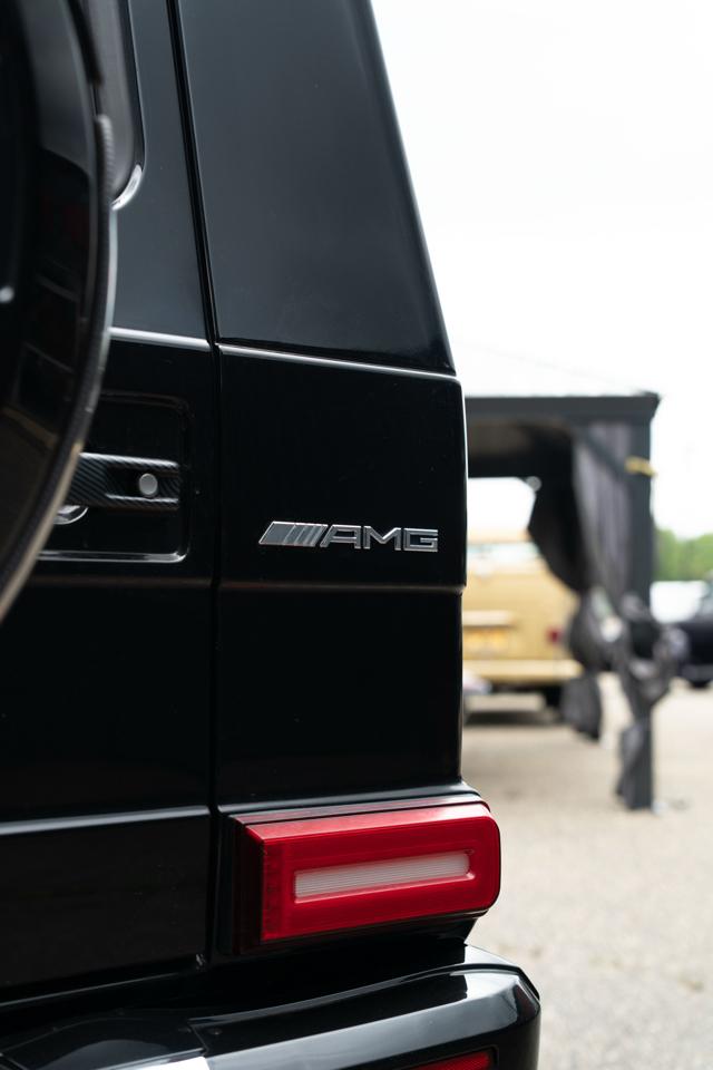 Mercedes-Benz G-Class 4MATIC 4dr G 63 AMG 2015