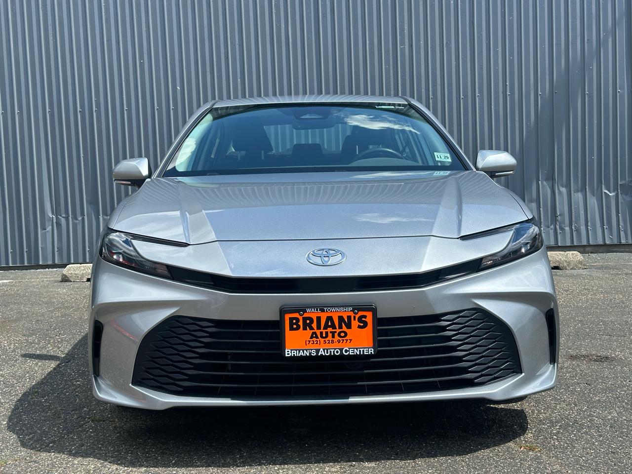 Toyota Camry XLE (Natl) 2025