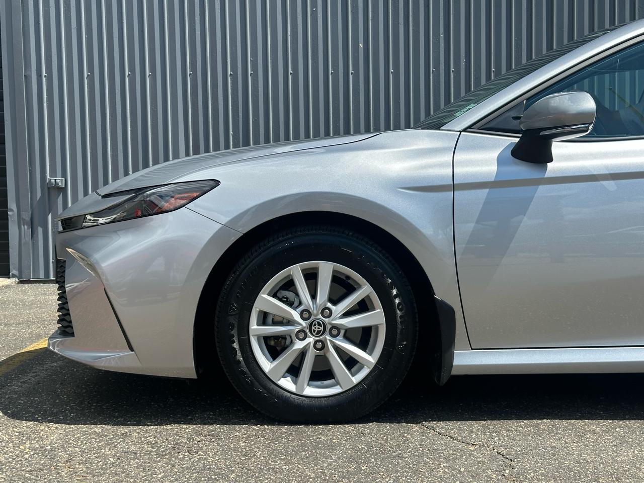 Toyota Camry XLE (Natl) 2025