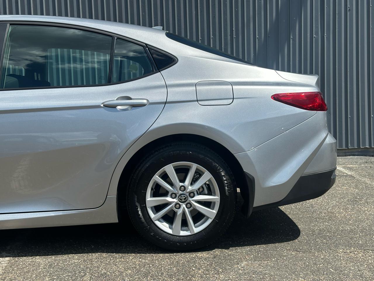 Toyota Camry XLE (Natl) 2025