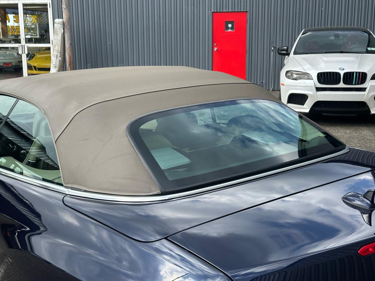 Mercedes-Benz E-Class 2dr Cabriolet E 550 RWD 2011