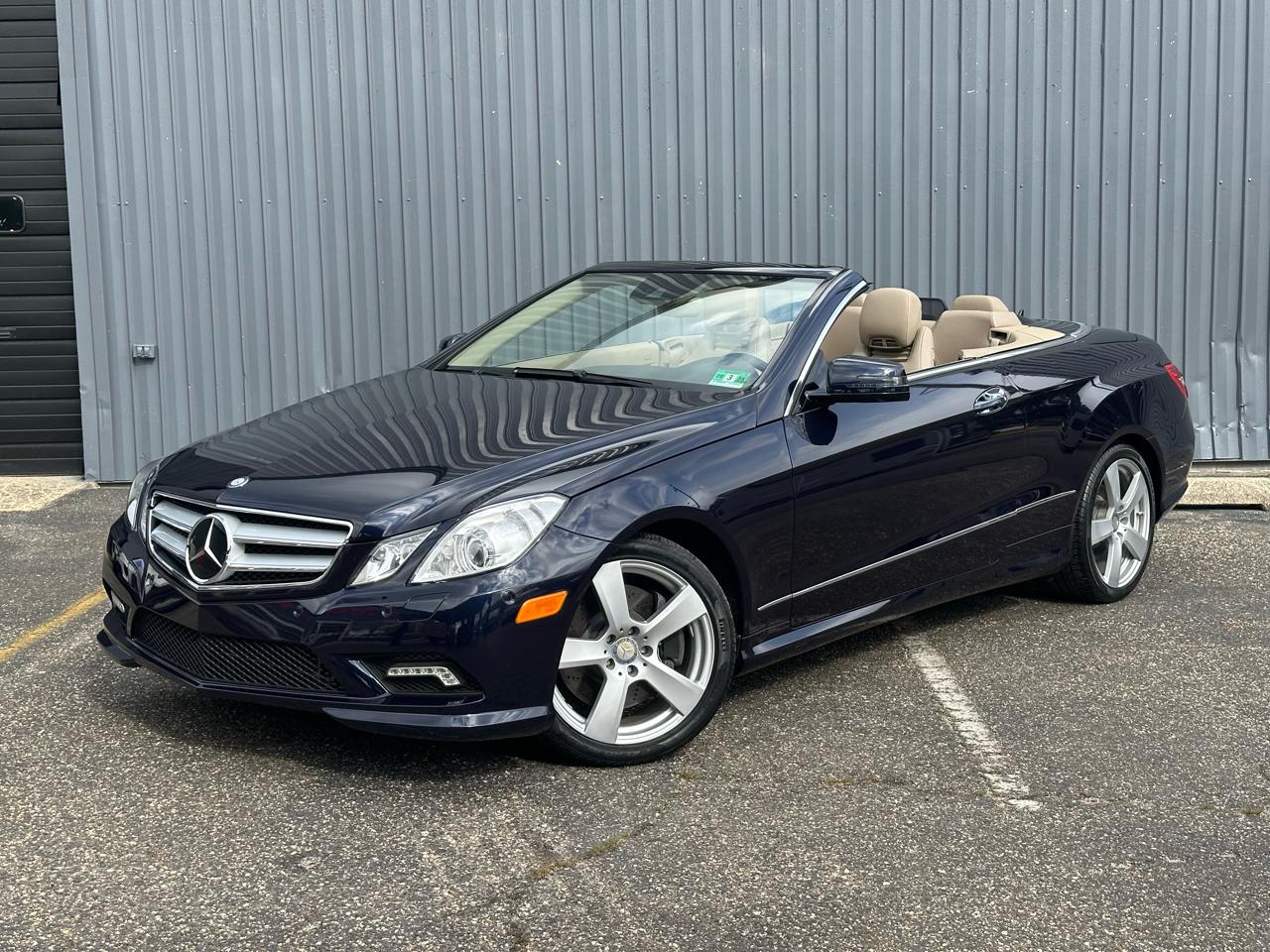 Mercedes-Benz E-Class 2dr Cabriolet E 550 RWD 2011