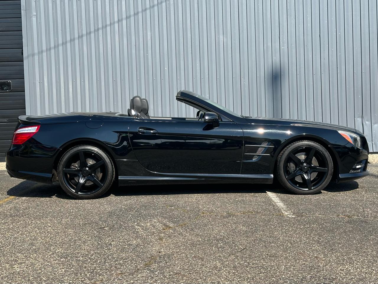 Mercedes-Benz SL-Class 2dr Roadster SL 550 2013