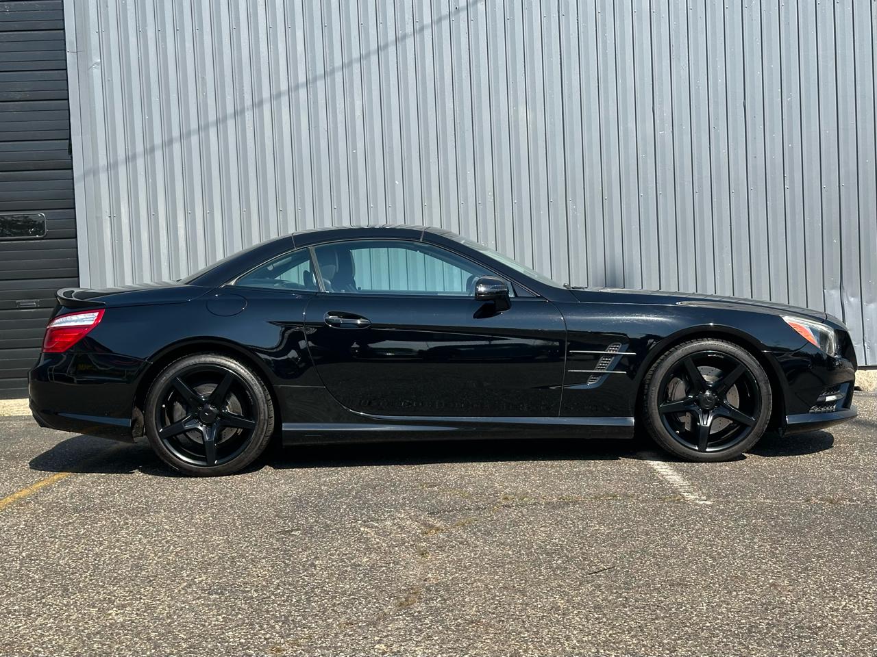 Mercedes-Benz SL-Class 2dr Roadster SL 550 2013
