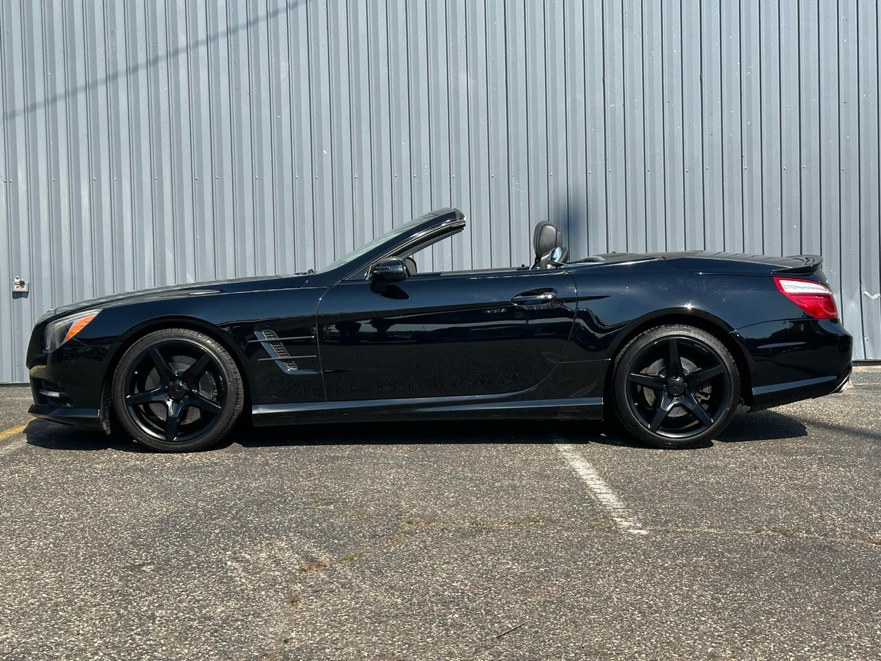Mercedes-Benz SL-Class 2dr Roadster SL 550 2013