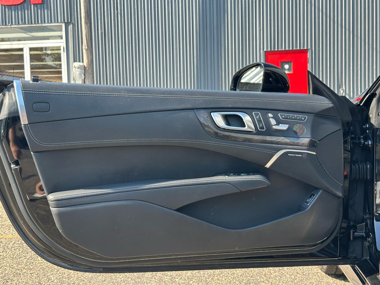Mercedes-Benz SL-Class 2dr Roadster SL 550 2013