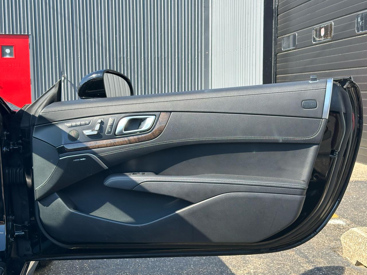 Mercedes-Benz SL-Class 2dr Roadster SL 550 2013