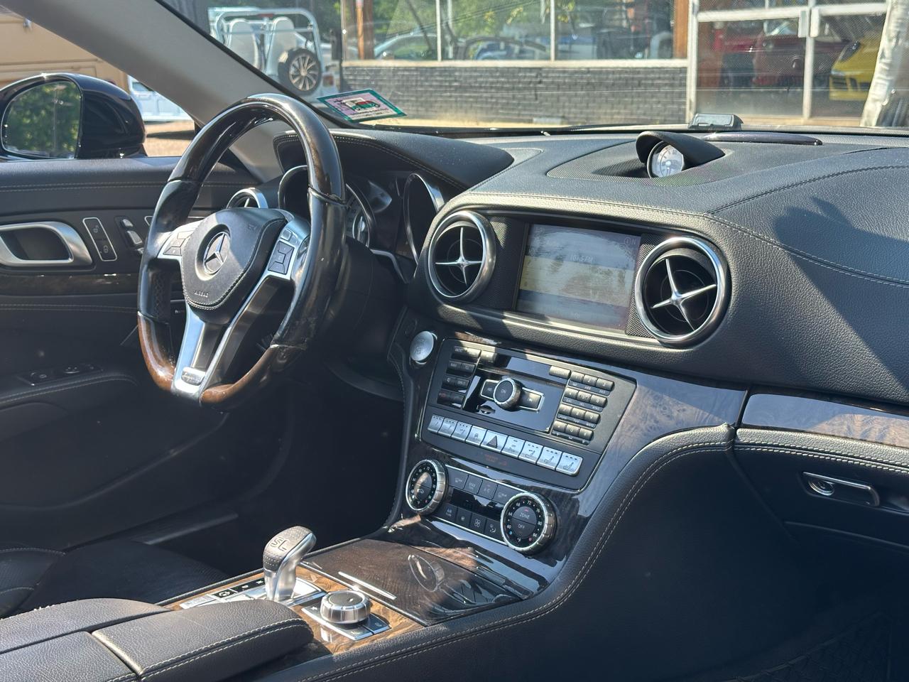 Mercedes-Benz SL-Class 2dr Roadster SL 550 2013