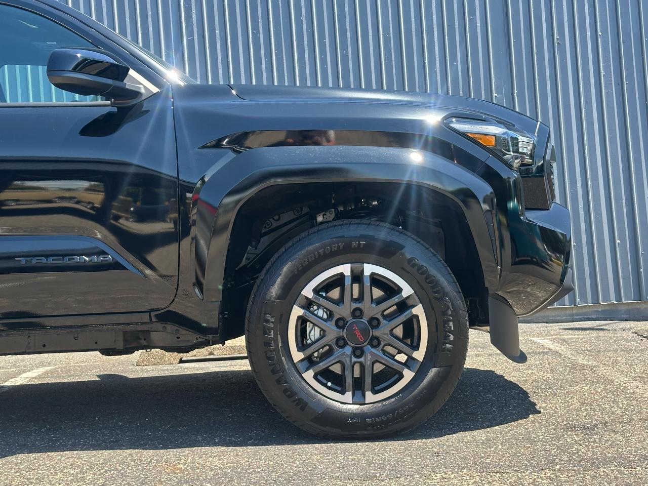 Toyota Tacoma 4WD TRD Off Road Double Cab 5' Bed AT (Natl) 2026