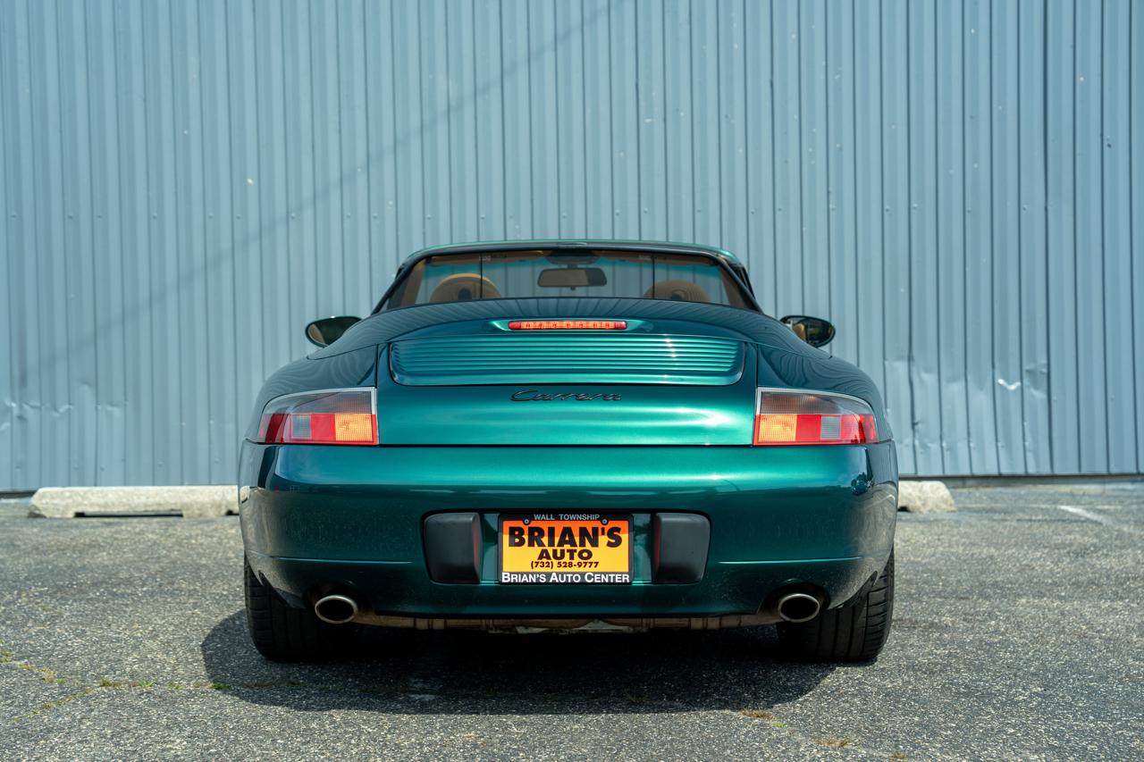 Porsche 911 Carrera 2dr Carrera Cabriolet 6-Spd Manual 2001