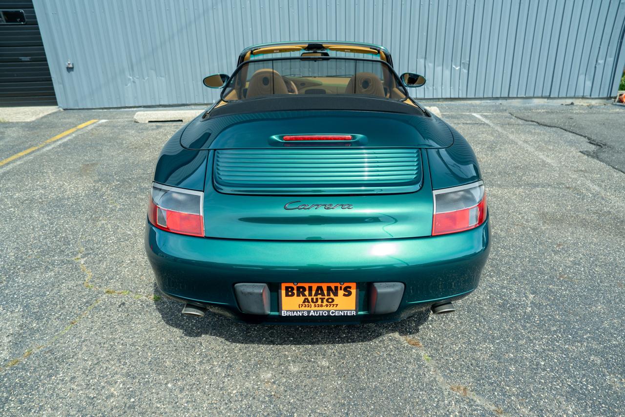 Porsche 911 Carrera 2dr Carrera Cabriolet 6-Spd Manual 2001