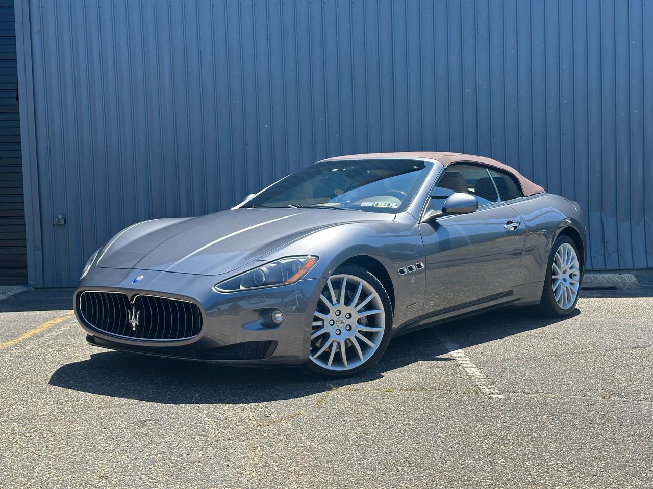 Maserati GranTurismo Convertible 2dr Conv GranTurismo 2011