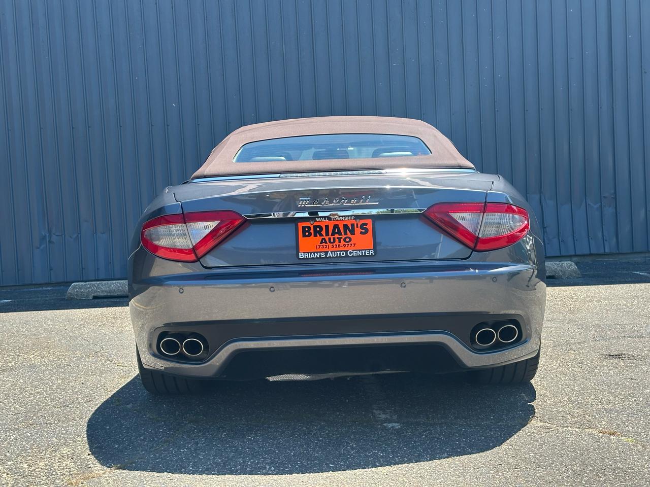 Maserati GranTurismo Convertible 2dr Conv GranTurismo 2011