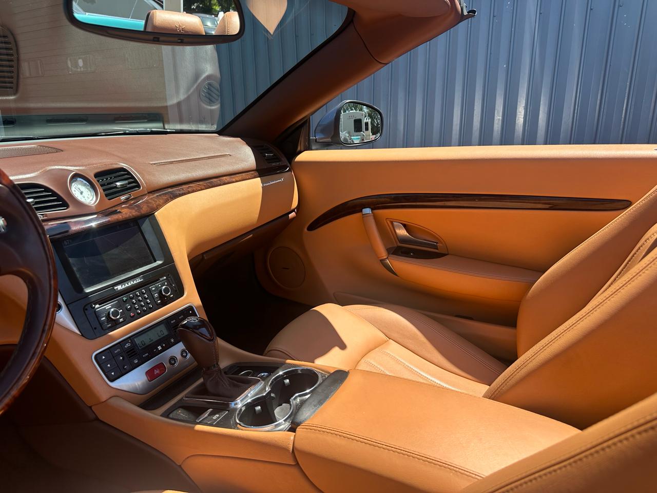 Maserati GranTurismo Convertible 2dr Conv GranTurismo 2011