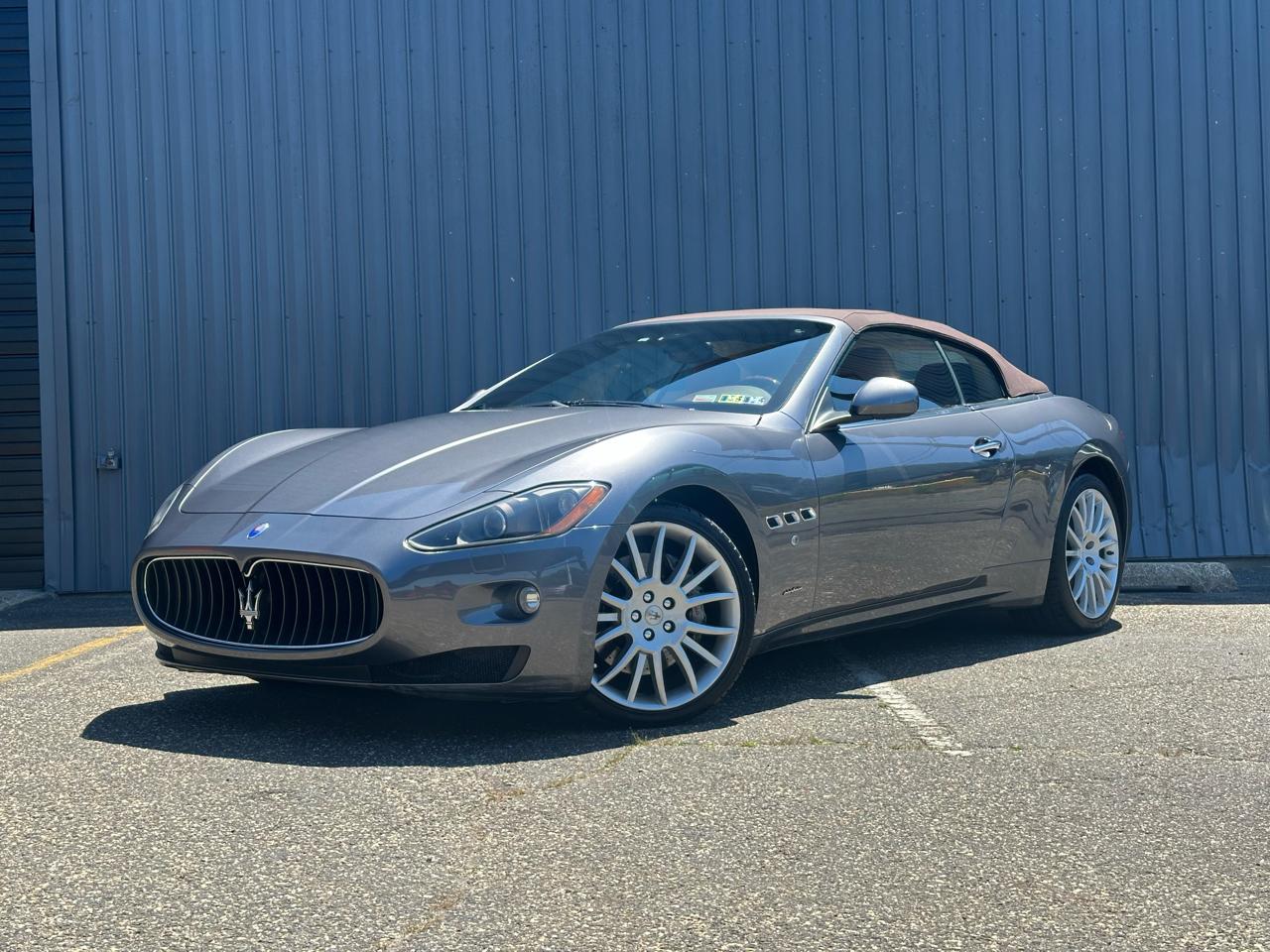 Maserati GranTurismo Convertible 2dr Conv GranTurismo 2011