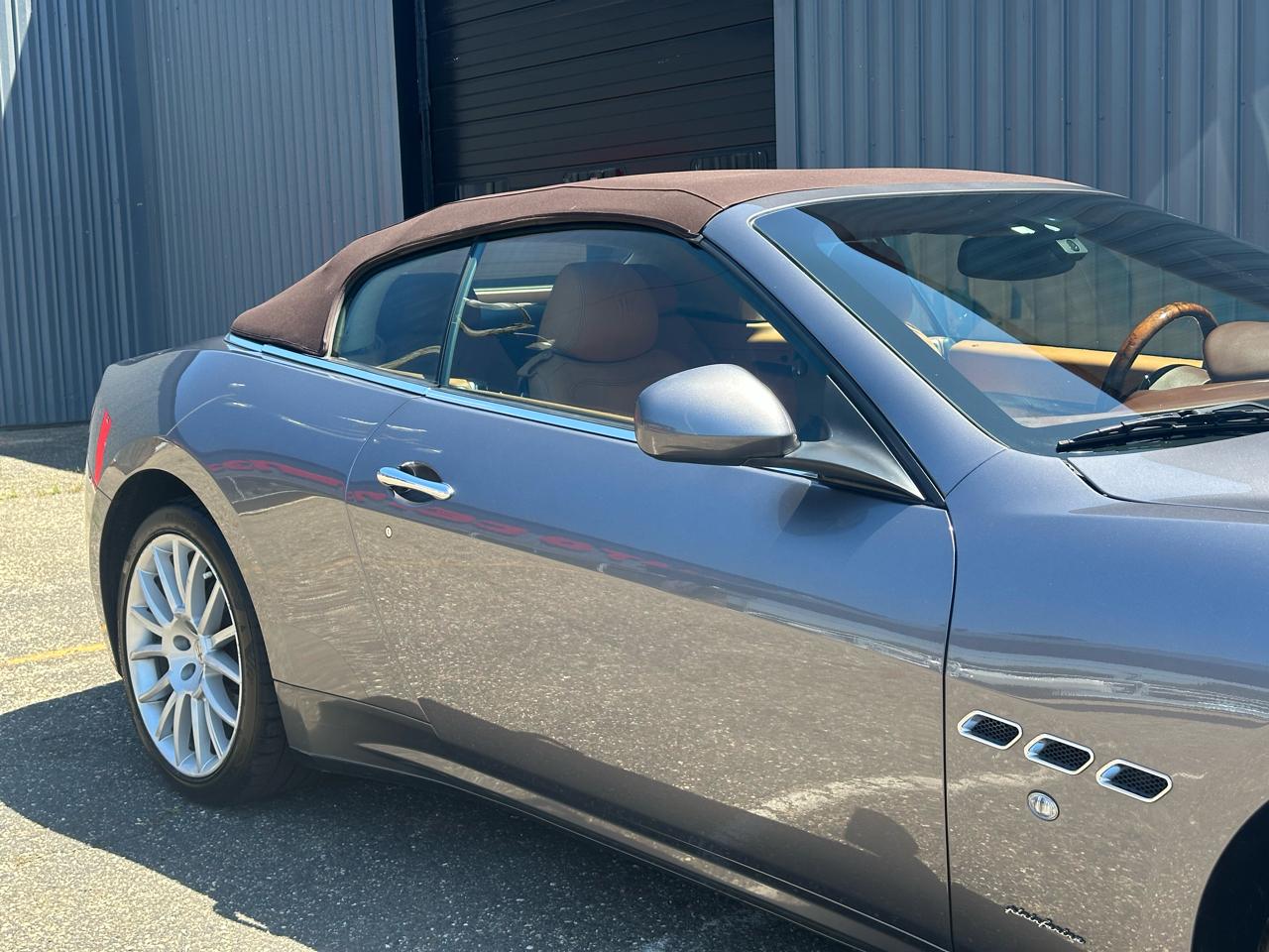 Maserati GranTurismo Convertible 2dr Conv GranTurismo 2011