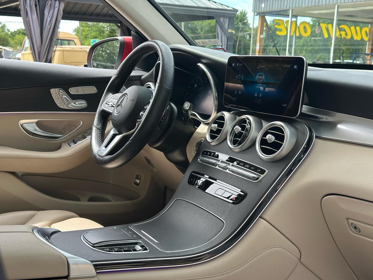 Mercedes-Benz GLC GLC 300 4MATIC SUV 2020