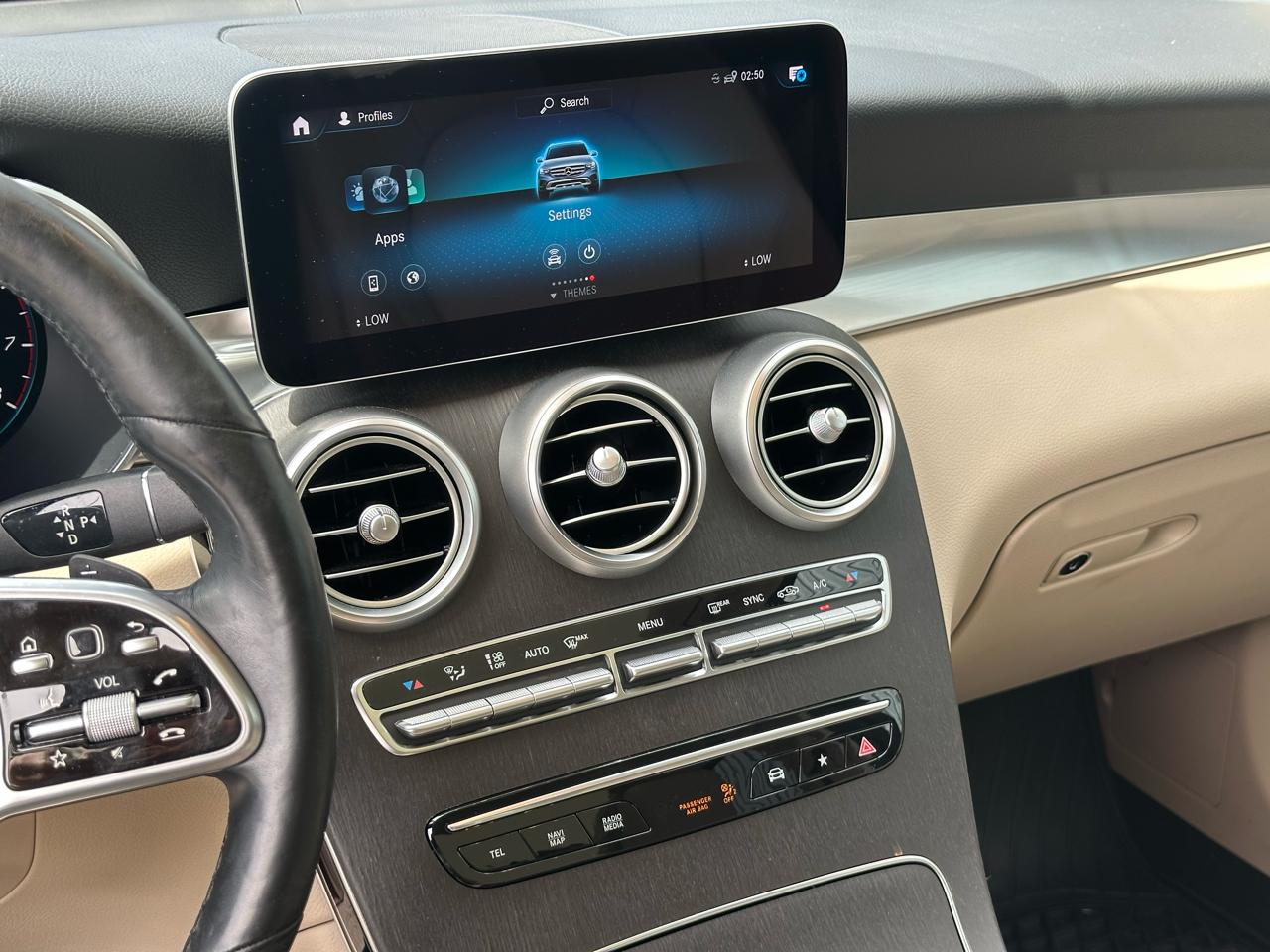 Mercedes-Benz GLC GLC 300 4MATIC SUV 2020