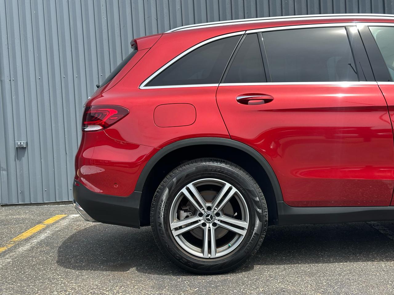 Mercedes-Benz GLC GLC 300 4MATIC SUV 2020