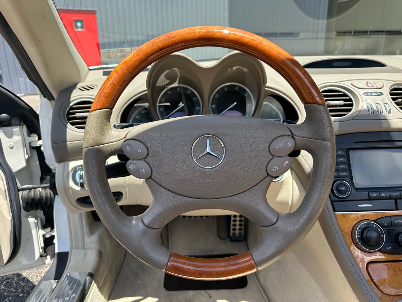 Mercedes-Benz SL-Class 2dr Roadster 5.5L V8 2007