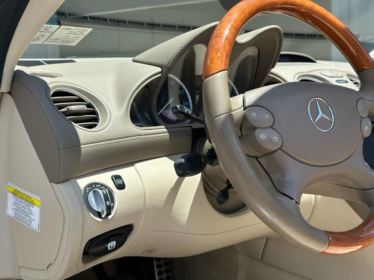 Mercedes-Benz SL-Class 2dr Roadster 5.5L V8 2007