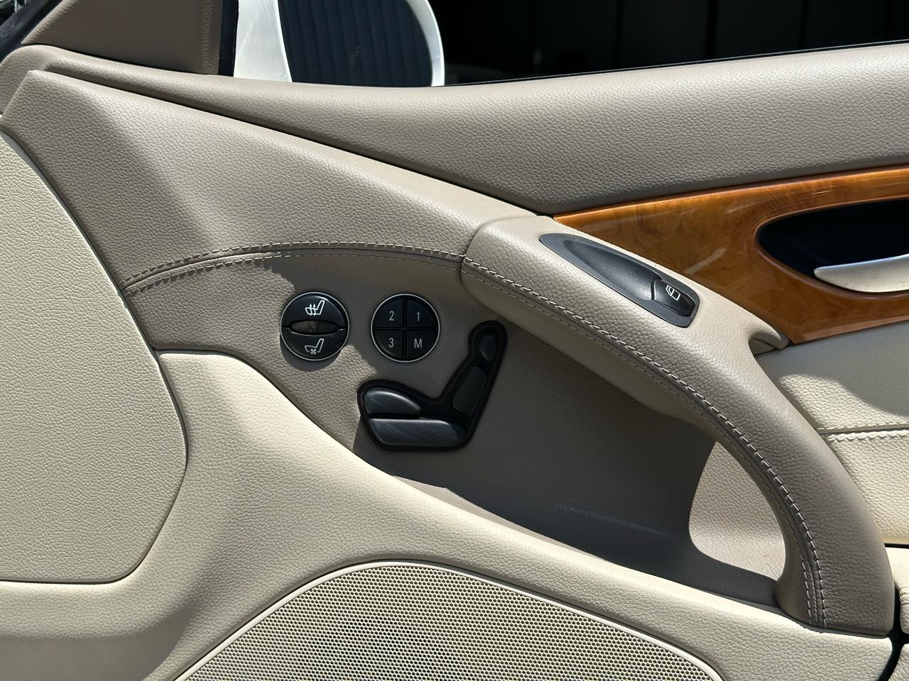 Mercedes-Benz SL-Class 2dr Roadster 5.5L V8 2007