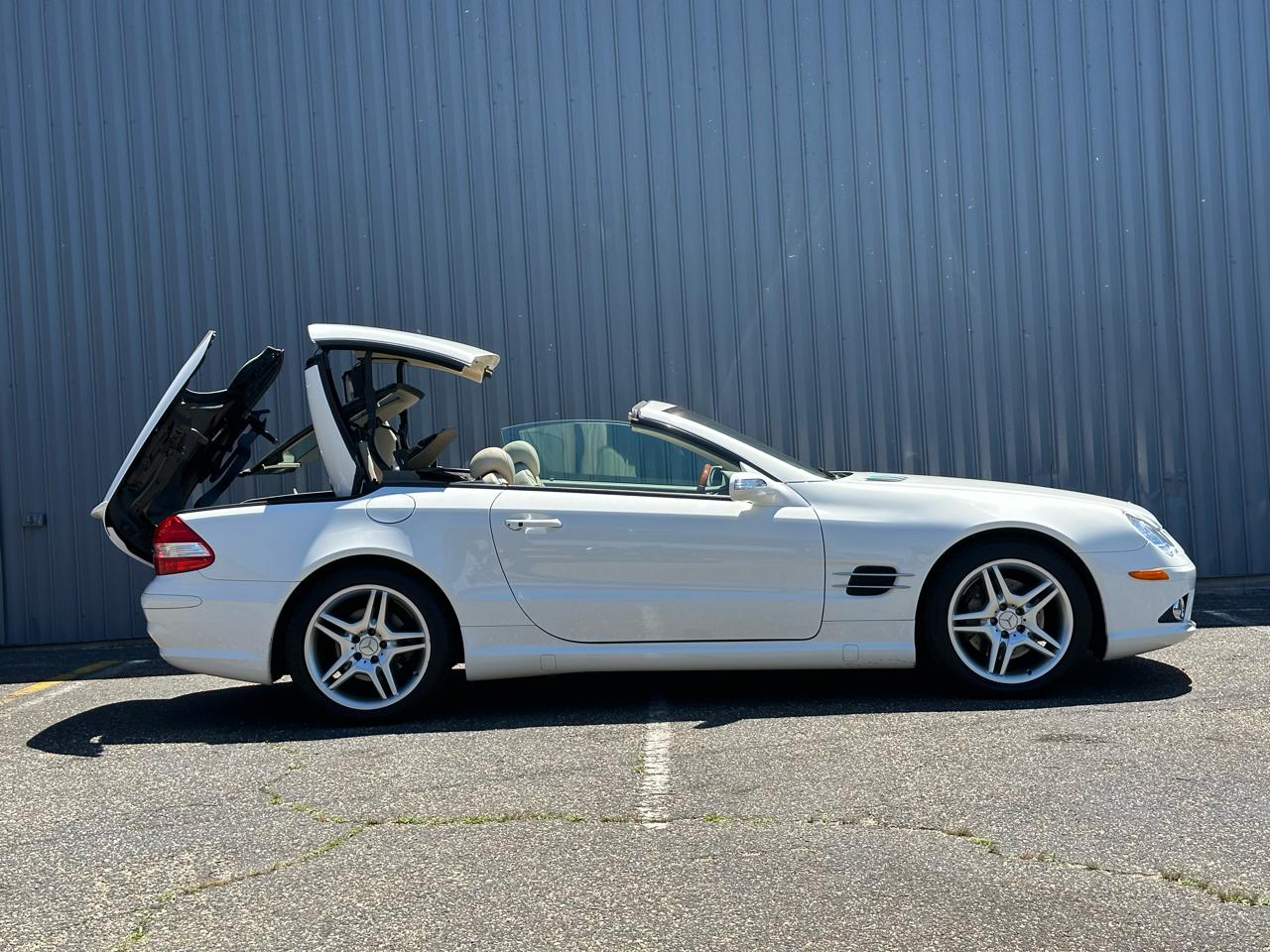 Mercedes-Benz SL-Class 2dr Roadster 5.5L V8 2007