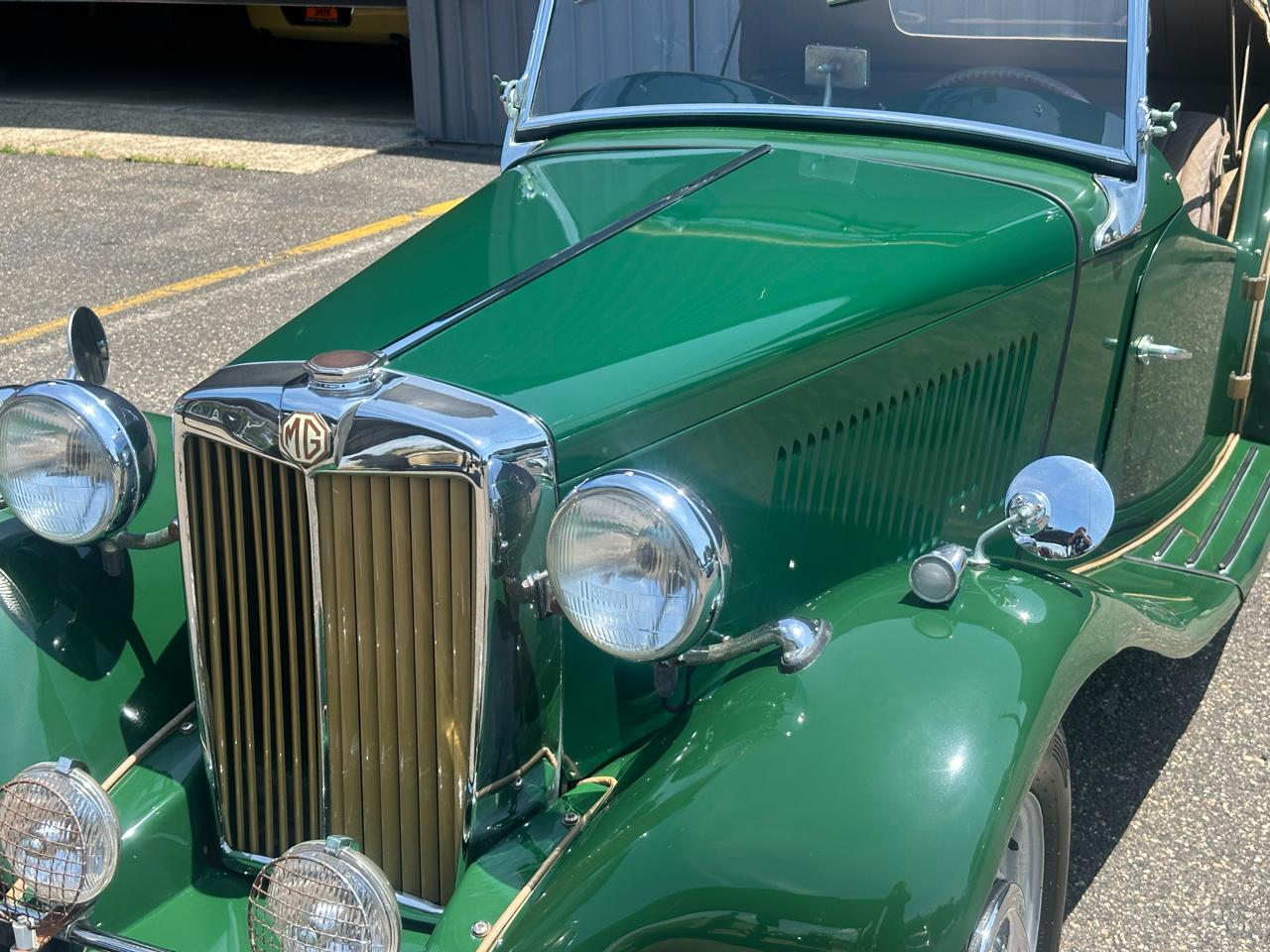 MG TD Roadster 1952