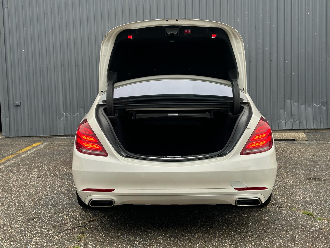 Mercedes-Benz S-Class 4dr Sdn S 550 RWD 2015