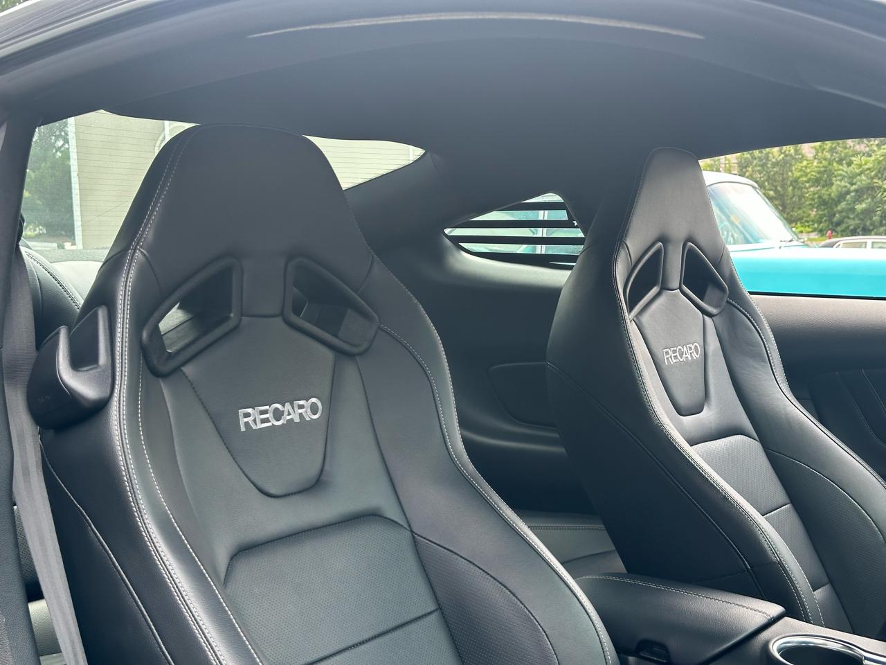 Ford Mustang Mach 1 Fastback 2022