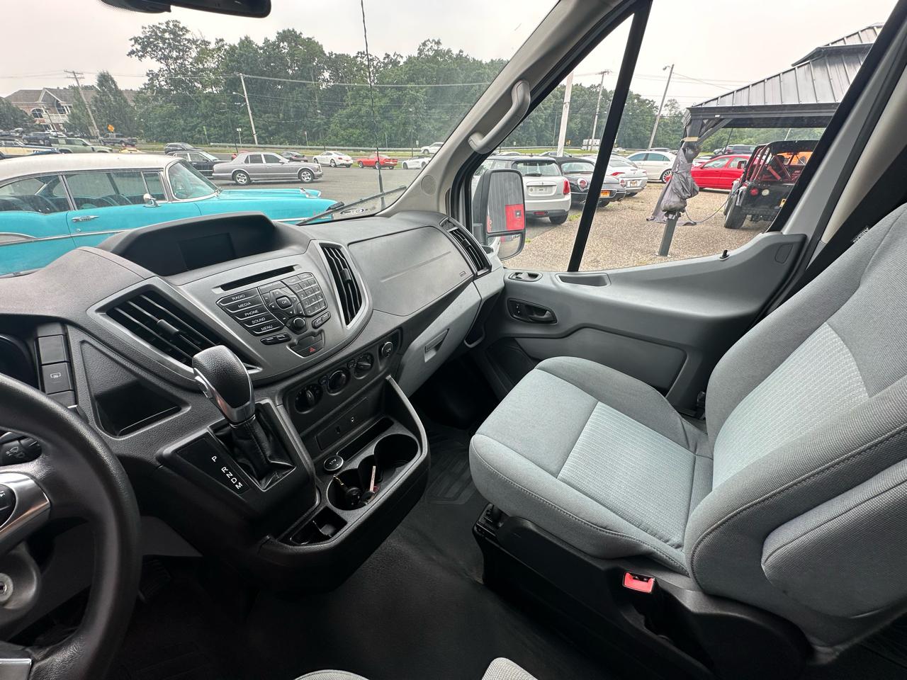 Ford Transit Cargo Van T-250 148" Med Rf 9000 GVWR Sliding RH Dr 2016